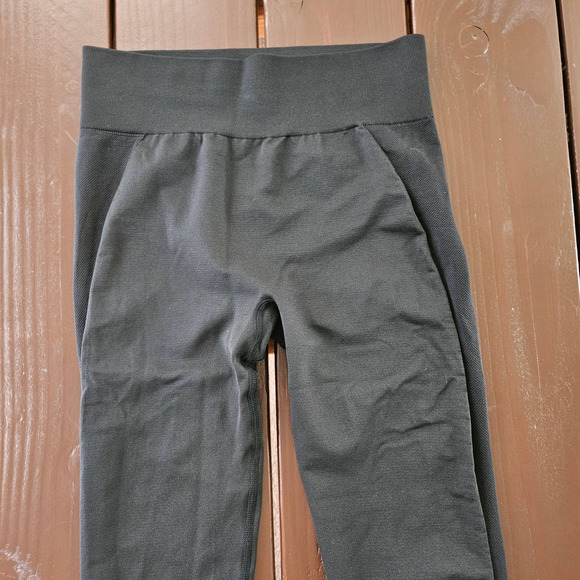 Gymshark Women's Black Seamless‎ Full Length Workout Legging. Size S - Picture 2 of 8